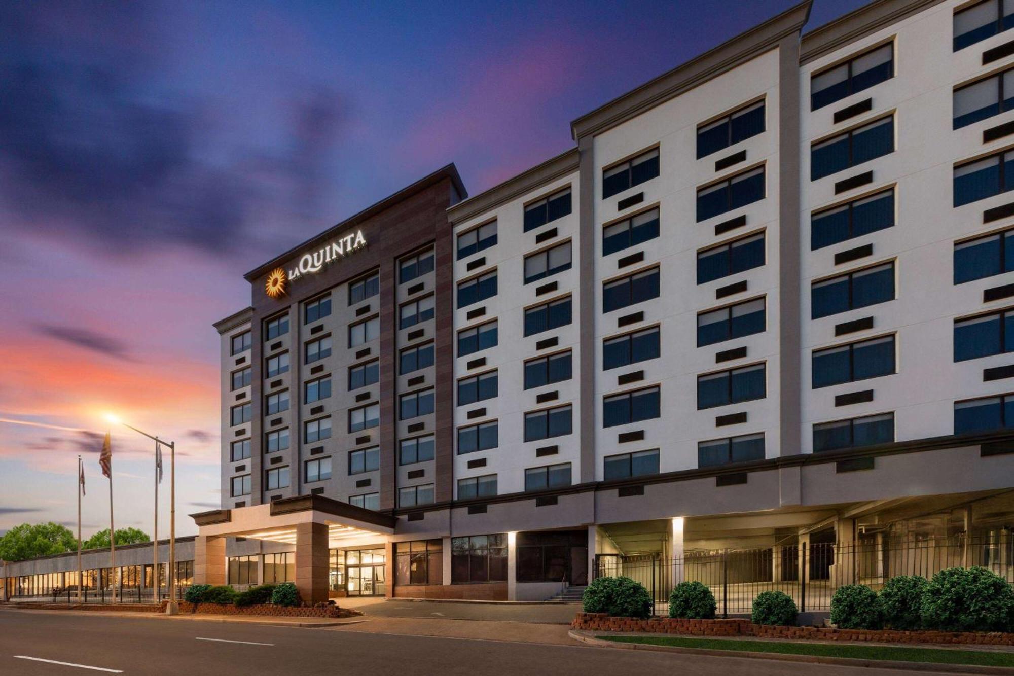 La Quinta Inn & Suites By La Quinta Inn & Suites By Wyndham Washington Dc Noma Экстерьер фото