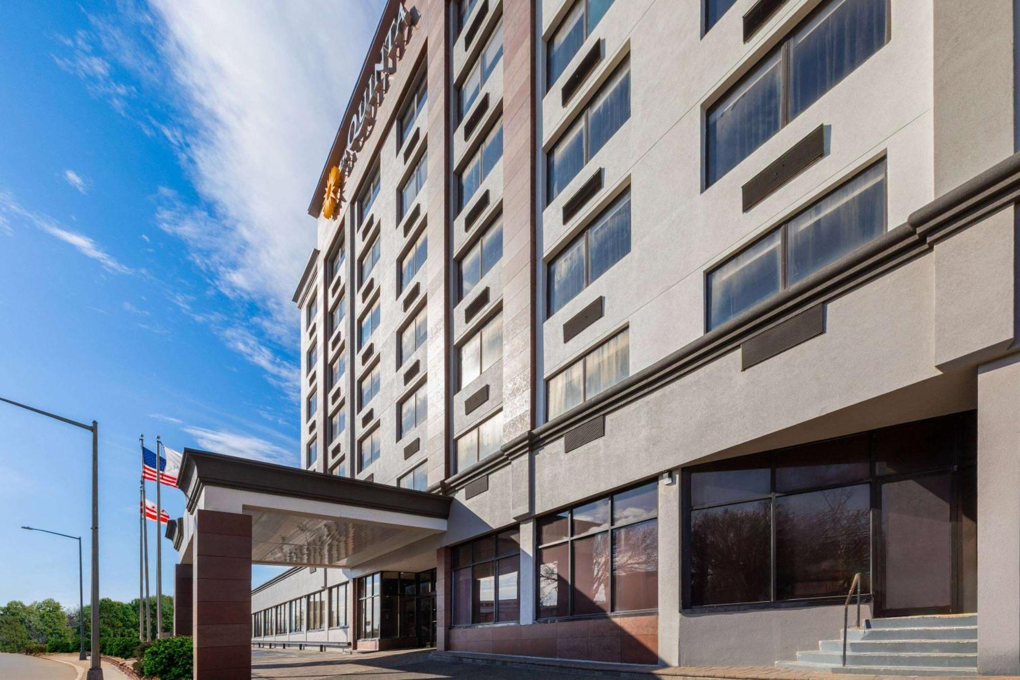 La Quinta Inn & Suites By La Quinta Inn & Suites By Wyndham Washington Dc Noma Экстерьер фото
